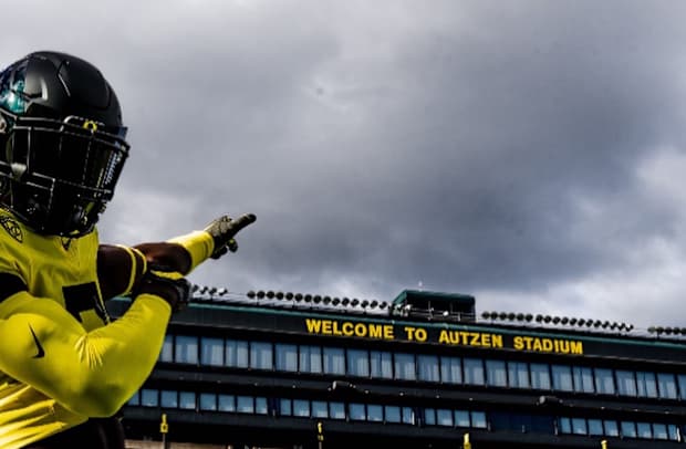 Jaylen Sneed Oregon OV 2